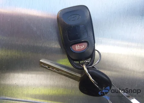 2015 Hyundai Veloster Flex из США, поврежденный, VIN KMHTC6AD2FU220536